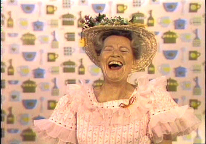Minnie Pearl laughing