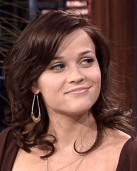 reese witherspoon smoking. reese witherspoon brunette.