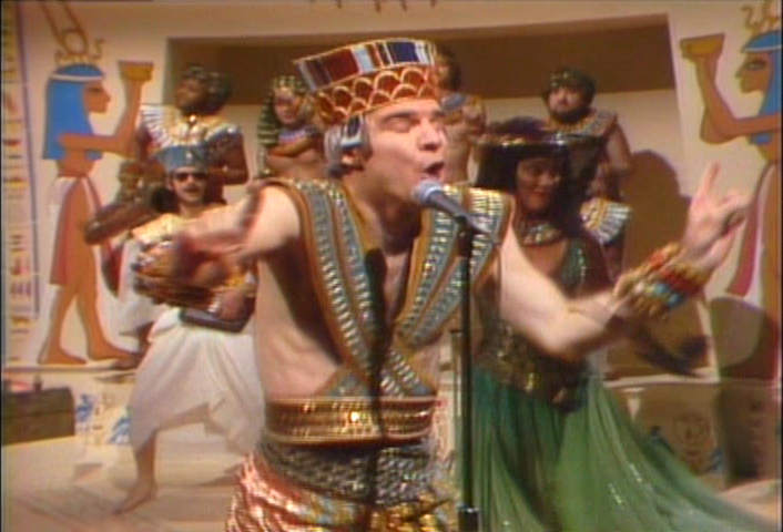 Steve Martin singing 'King Tut' on Saturday Night Live, 1978 image